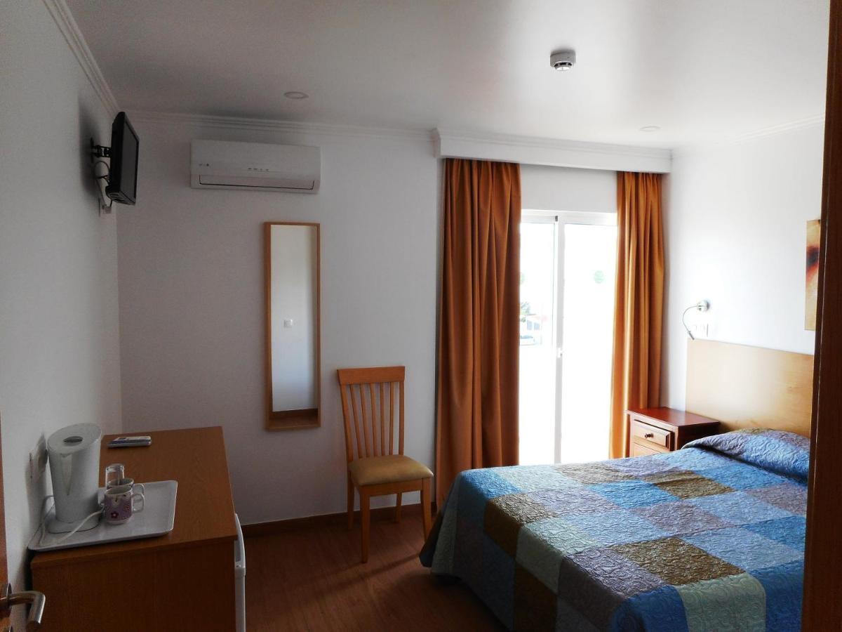 Agua Marinha Rosa- Hotel アルブフェイラ エクステリア 写真