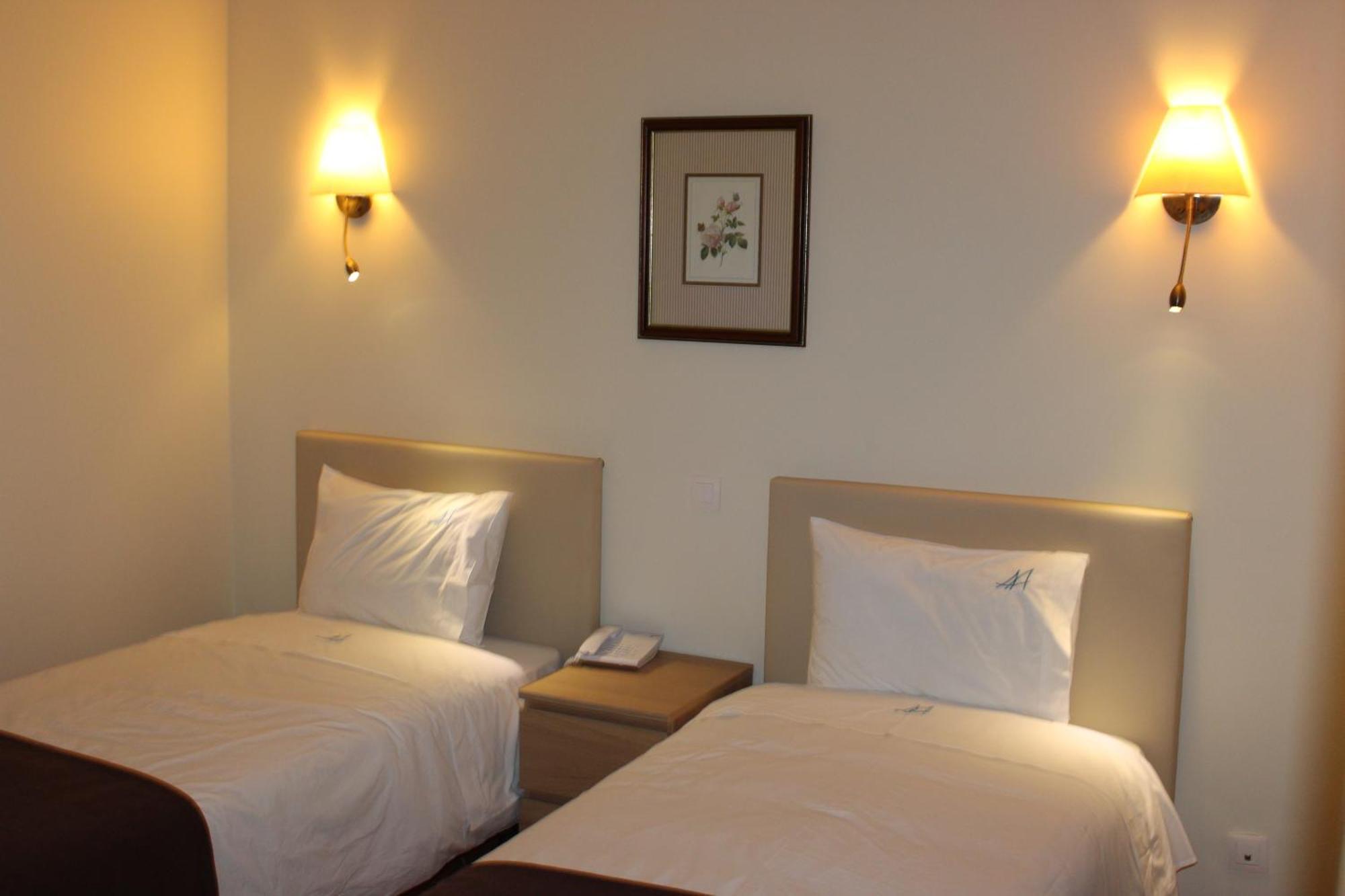 Agua Marinha Rosa- Hotel アルブフェイラ エクステリア 写真